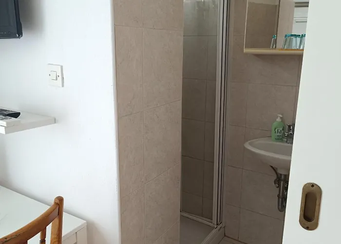 Affittacamere Sobe Cernilogar 3*